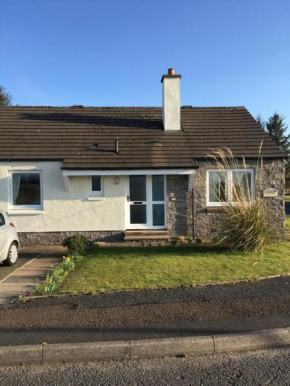 Lavender Cottage with Parking and Beautiful Views